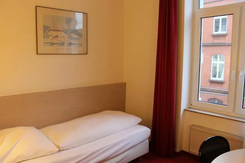 Hotel Topas Frankfurt City Francoforte sul Meno