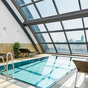 Radisson Blu Frankfurt Ξενοδοχείο